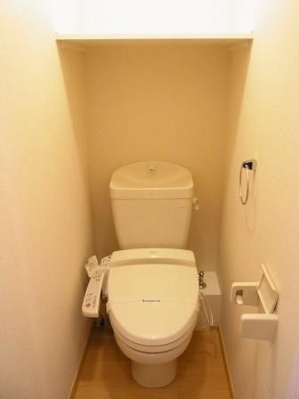 その他　温水洗浄便座付き