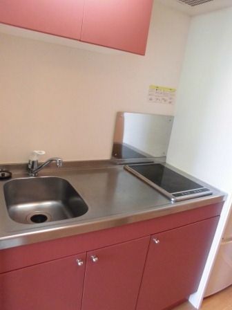 キッチン　電気コンロで火災防止に一役☆