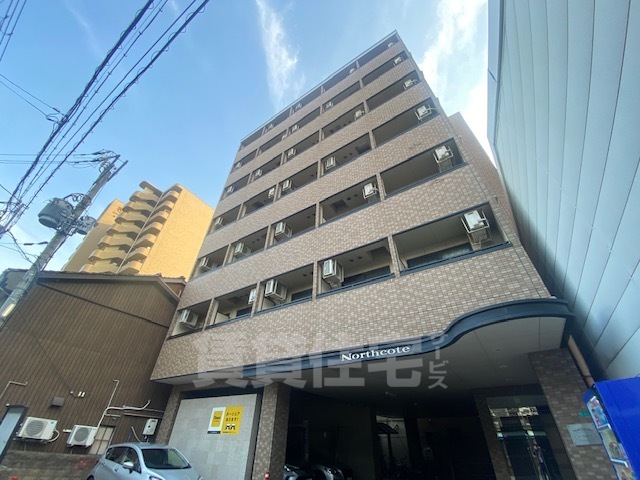 大阪市都島区都島北通のマンションの建物外観
