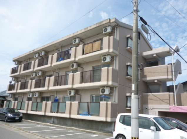 建物外観　外観は落ち着いています