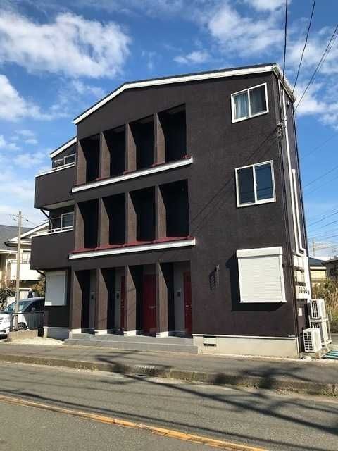 【ウィンドワードの建物外観】