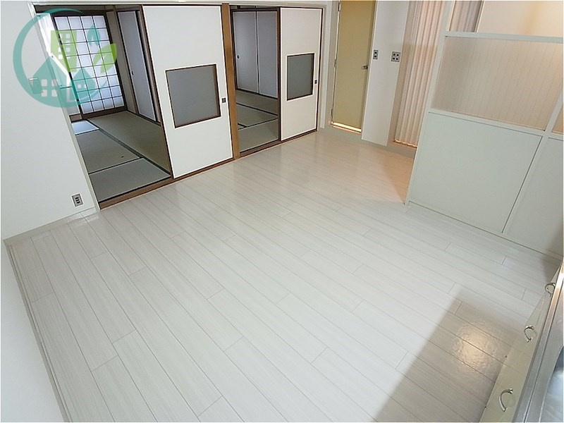 居室・リビング　成和コーポ