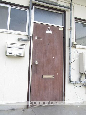 第4太陽アパートの外観写真