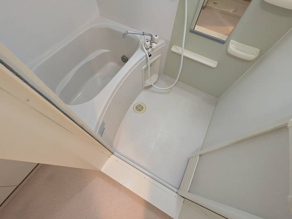 バス・シャワールーム　浴室