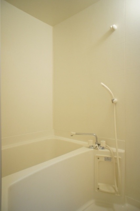 バス・シャワールーム　図面と現状に相違がある場合には現状を優先