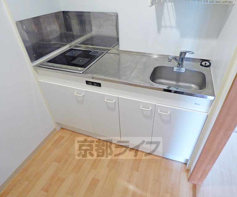 キッチン　キッチンです。