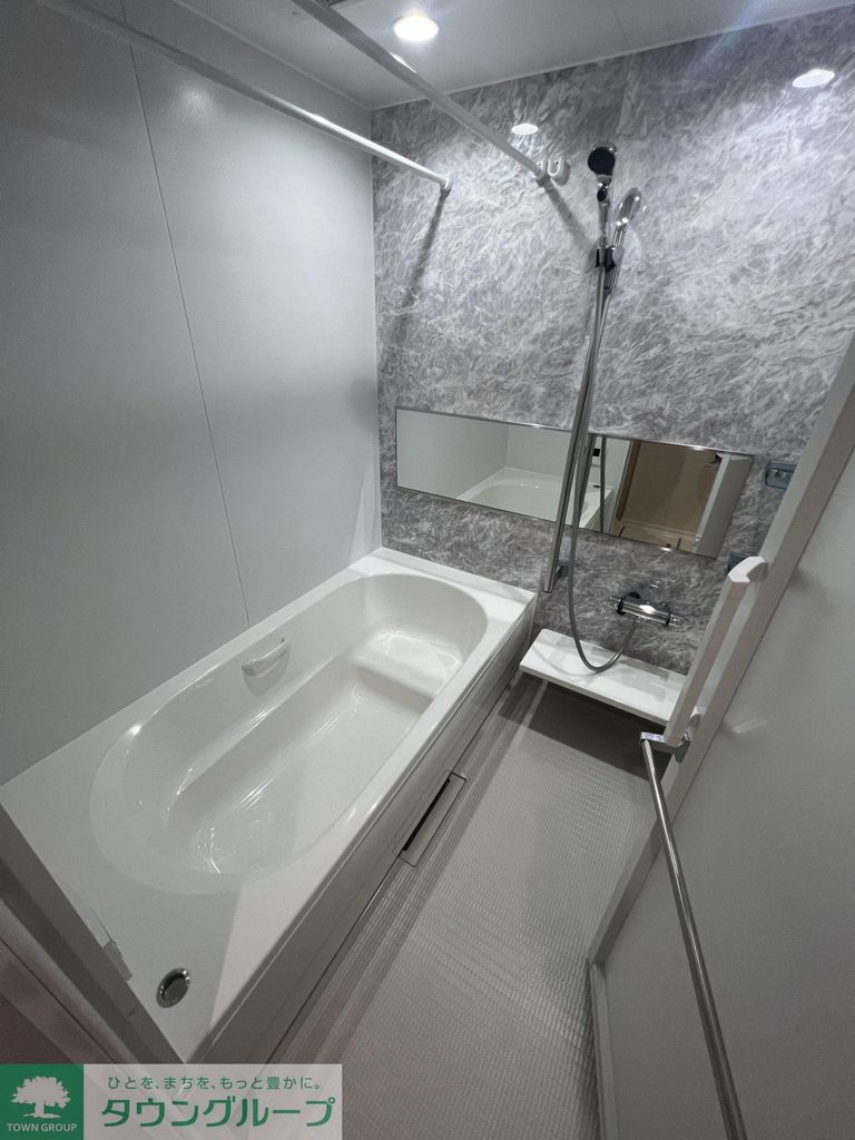 バス・シャワールーム　バルコニー