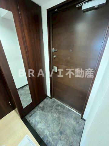 玄関　【グランシス天満橋】明るい玄関です