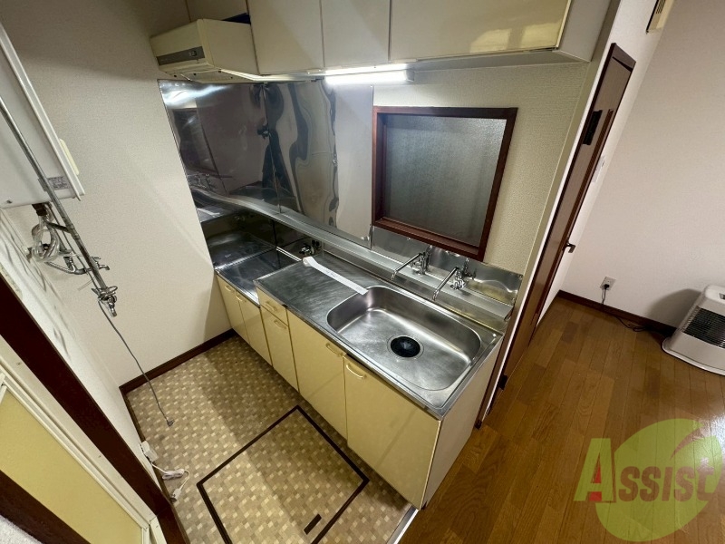 キッチン　キッチンはスペースも広々していて使いやすそうですよ！