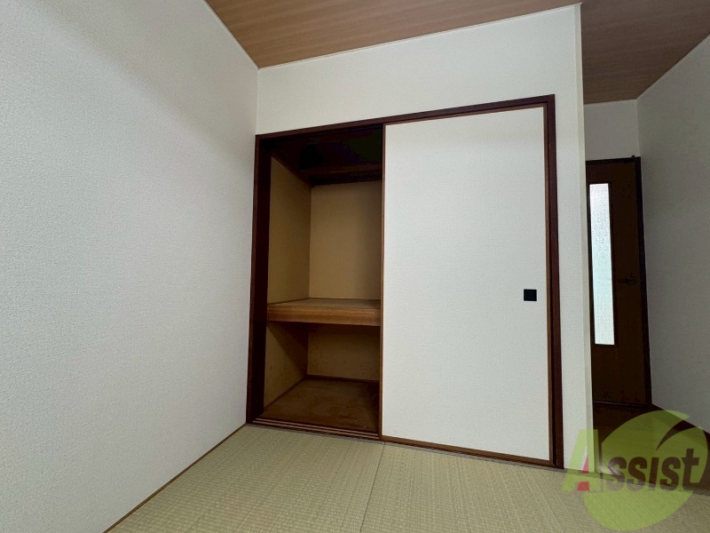 収納　こちらは収納です。物をしまう事ができますね！