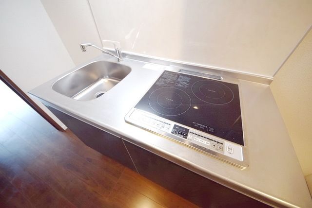 キッチン　★２口ＩＨコンロ付き★