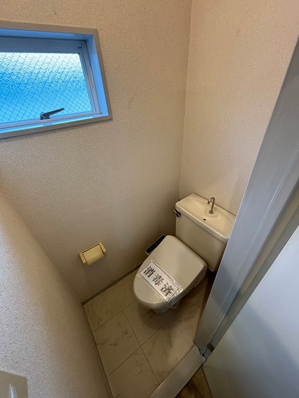 トイレ　別室参照