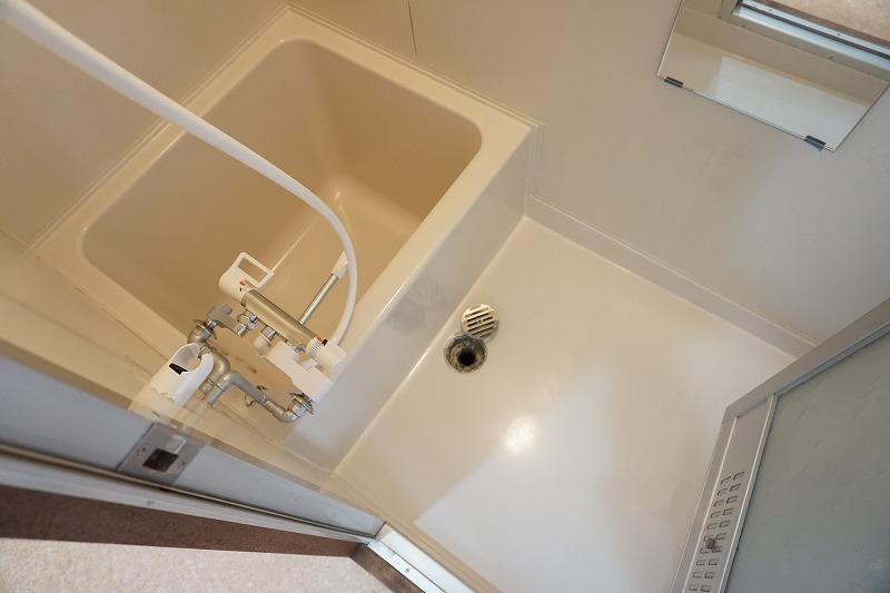 バス・シャワールーム　浴室