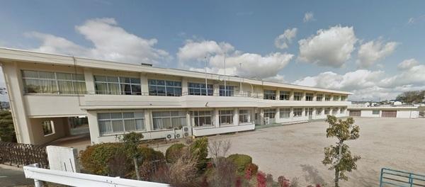 小学校　浅口市立金光吉備小学校（小学校）まで1673m