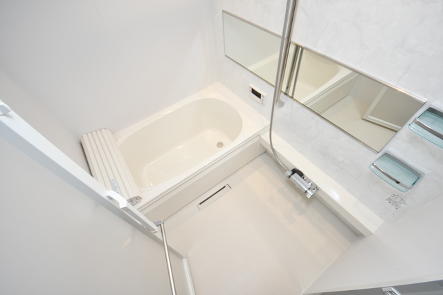 バス・シャワールーム　お風呂