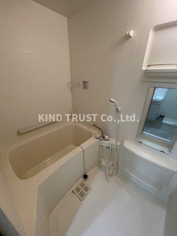バス・シャワールーム　日々の疲れを癒すお風呂付です