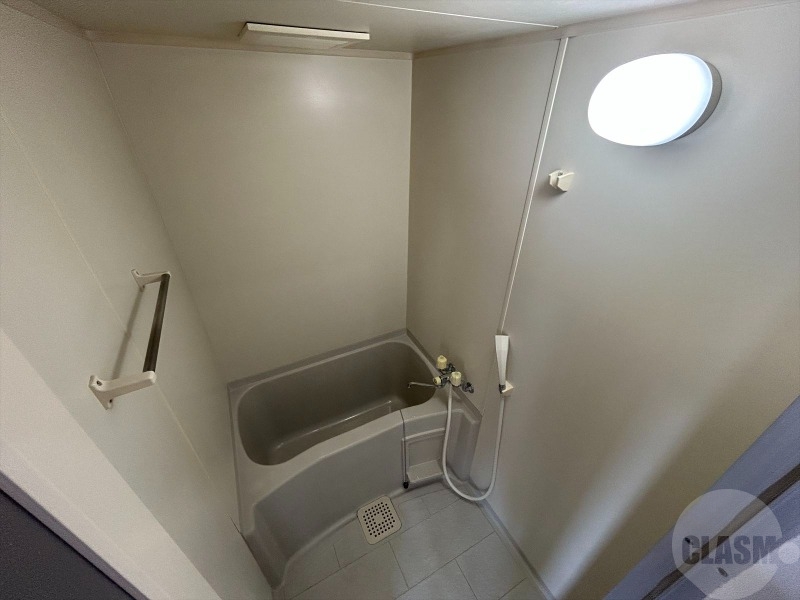 バス・シャワールーム　バスルーム