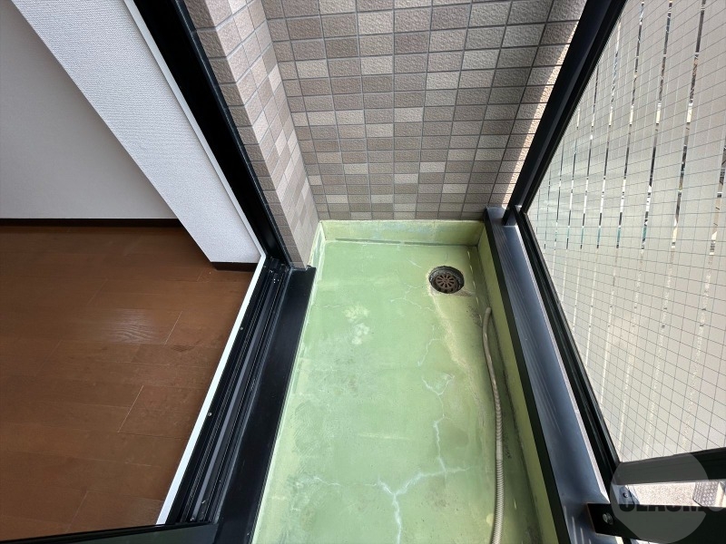 バルコニー　ベランダ