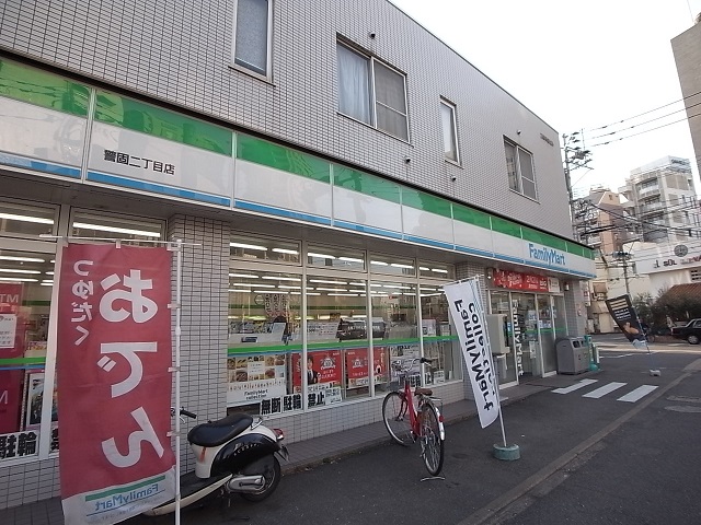 コンビニ　ファミリーマート 警固二丁目店（コンビニ）まで368m