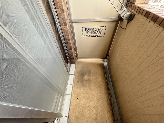 バルコニー　陽当たり良好なバルコニーです