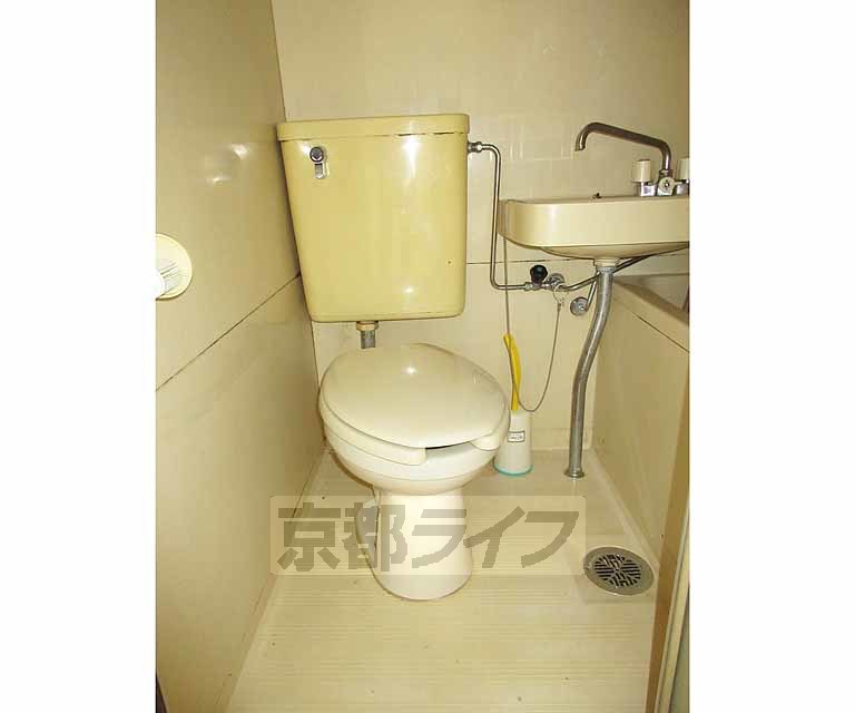 トイレ　清潔感のあるトイレです！