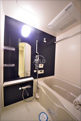 バス・シャワールーム　プレサンス北浜レガーロ　浴室