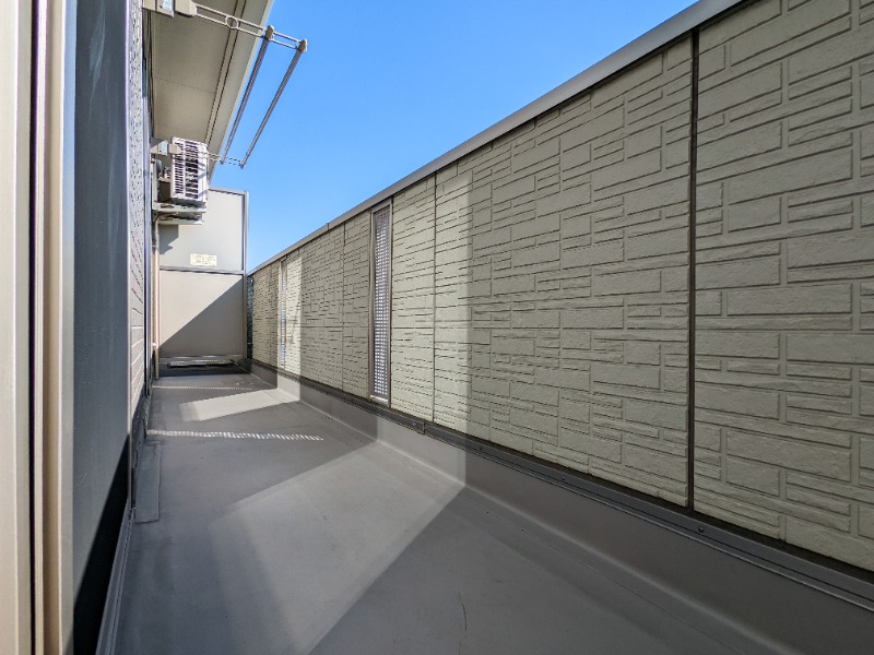 バルコニー　図面と現状に相違がある場合には現状を優先