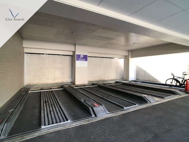 駐車場　駐車スペースもあります