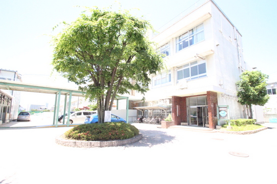 中学校　広島市立大州中学校（中学校）まで934m