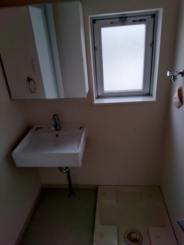 洗面設備　洗面所です