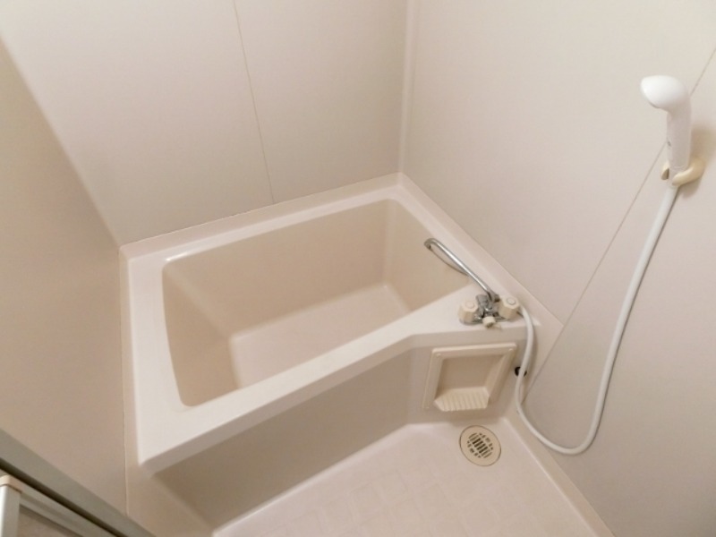 バス・シャワールーム　図面と現状に相違がある場合には現状を優先