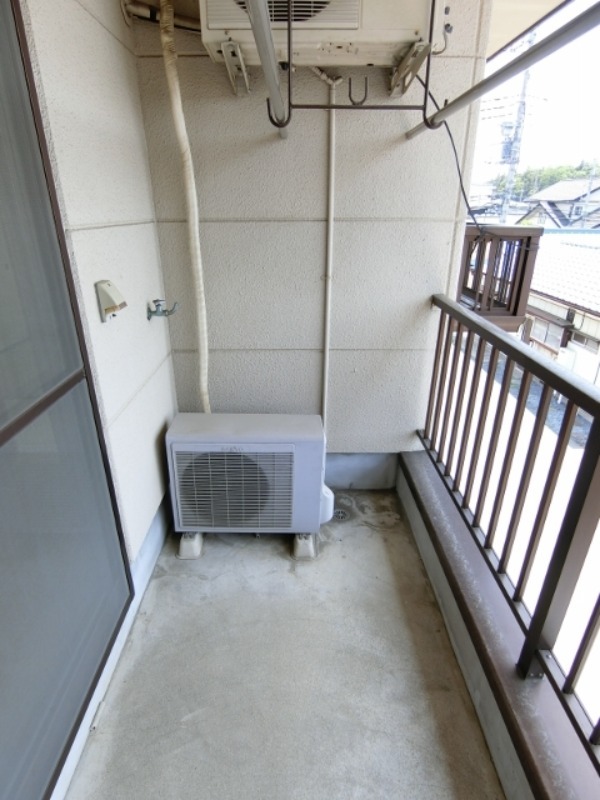 バルコニー　図面と現状に相違がある場合には現状を優先