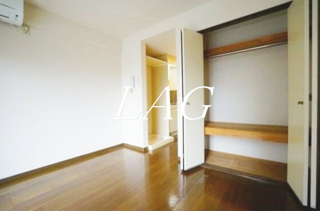 居室・リビング　洋室のお部屋です。