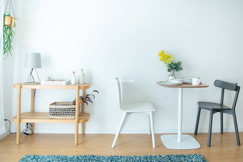 バルコニー　モデル写真