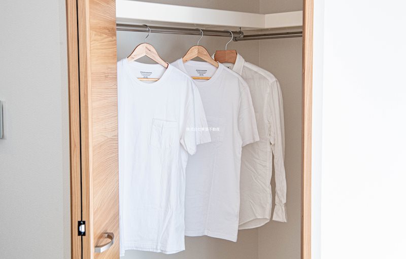 収納　モデル写真