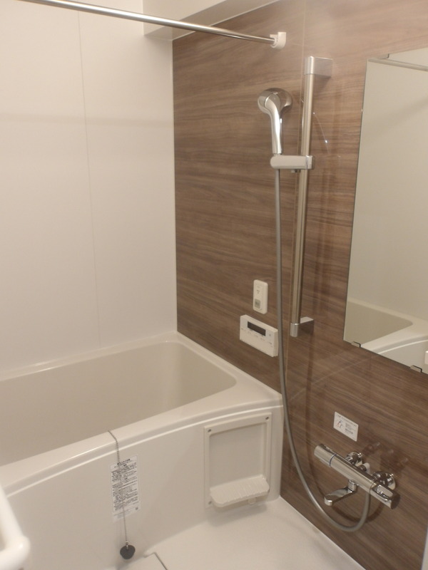 バス・シャワールーム　バス※別部屋参考写真