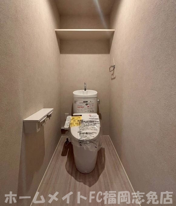 ＪＲ篠栗線 柚須駅 徒歩16分 6階建 築1年のトイレ写真