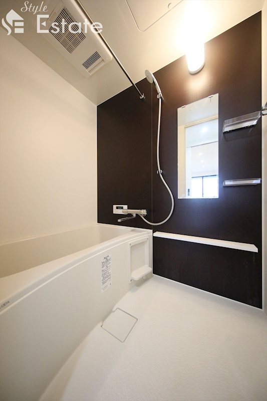 バス・シャワールーム　同仕様内装