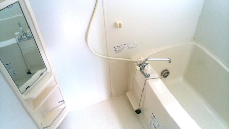 バス・シャワールーム　日々の疲れを癒すお風呂付です