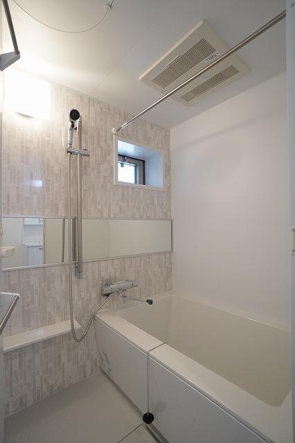 バス・シャワールーム　※写真と異なる場合は現状優先。