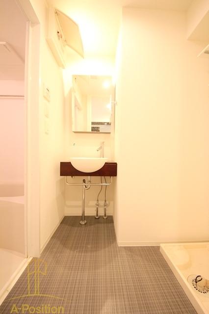 洗面設備　APRILE南森町