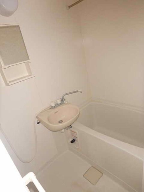 バス・シャワールーム　室内.室内設備