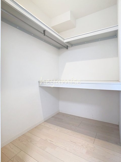 収納　写真は別号室です。色等が違う場合があります。