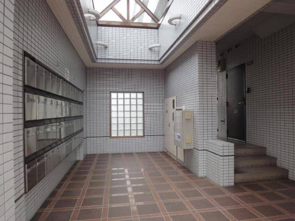 エントランス　エントランス