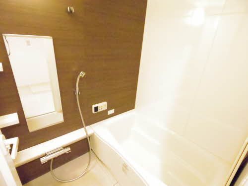 バス・シャワールーム　浴室