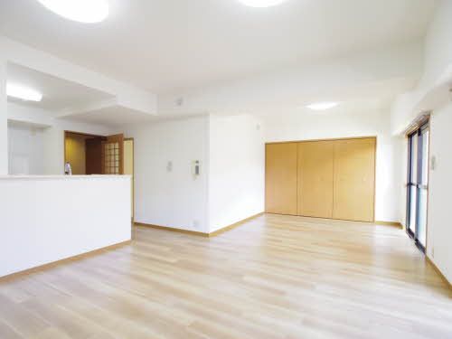 居室・リビング　リビング