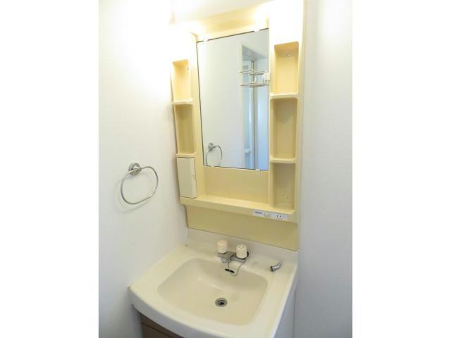 洗面設備　別部屋イメージ画像