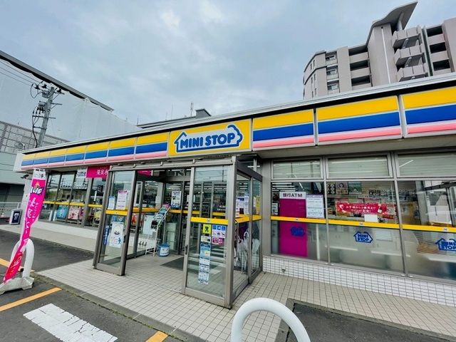 コンビニ　ミニストップ 名取せきのした店（コンビニ）まで500m