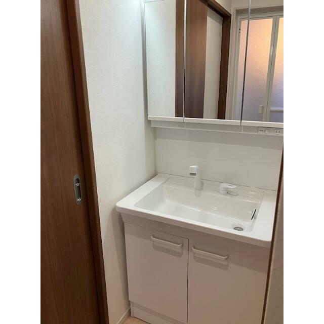 洗面設備　洗面化粧台