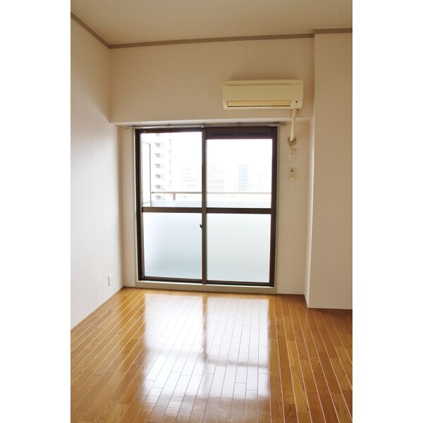 居室・リビング　別室の参考写真です。※現況優先